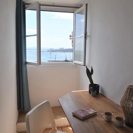 Santos Apartment In Central Lisbon With River View Экстерьер фото