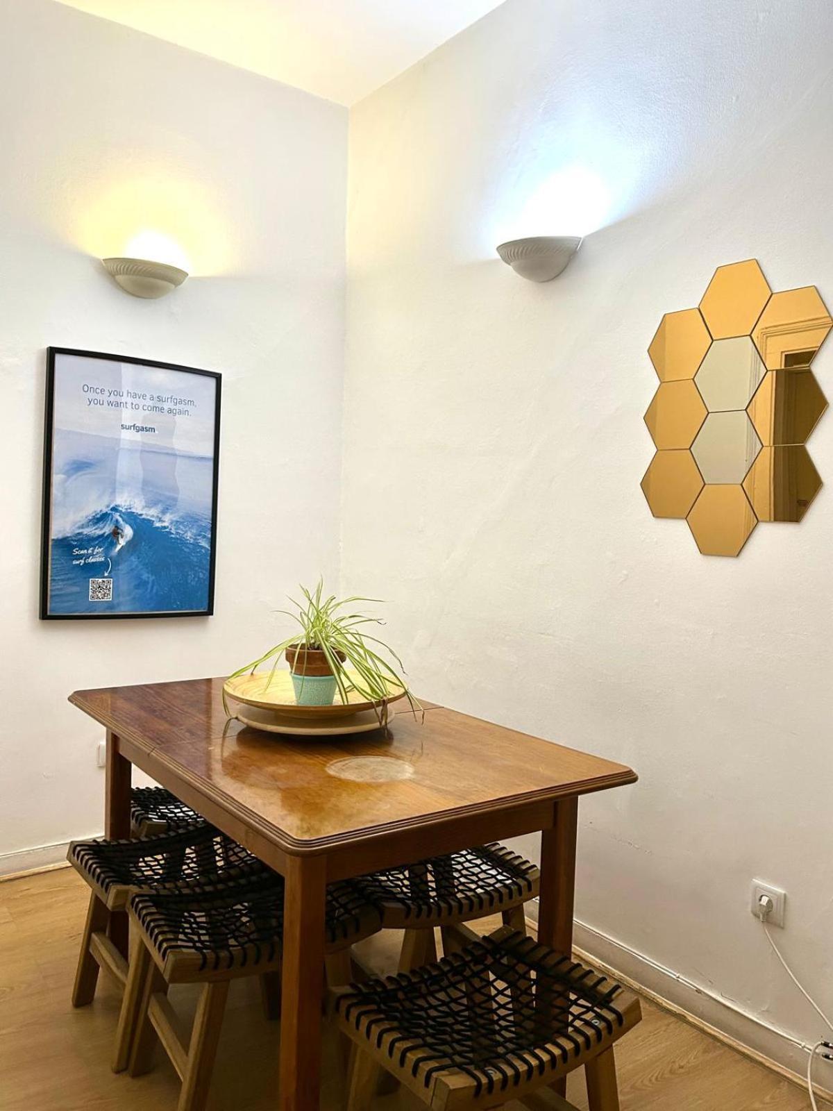 Santos Apartment In Central Lisbon With River View Экстерьер фото